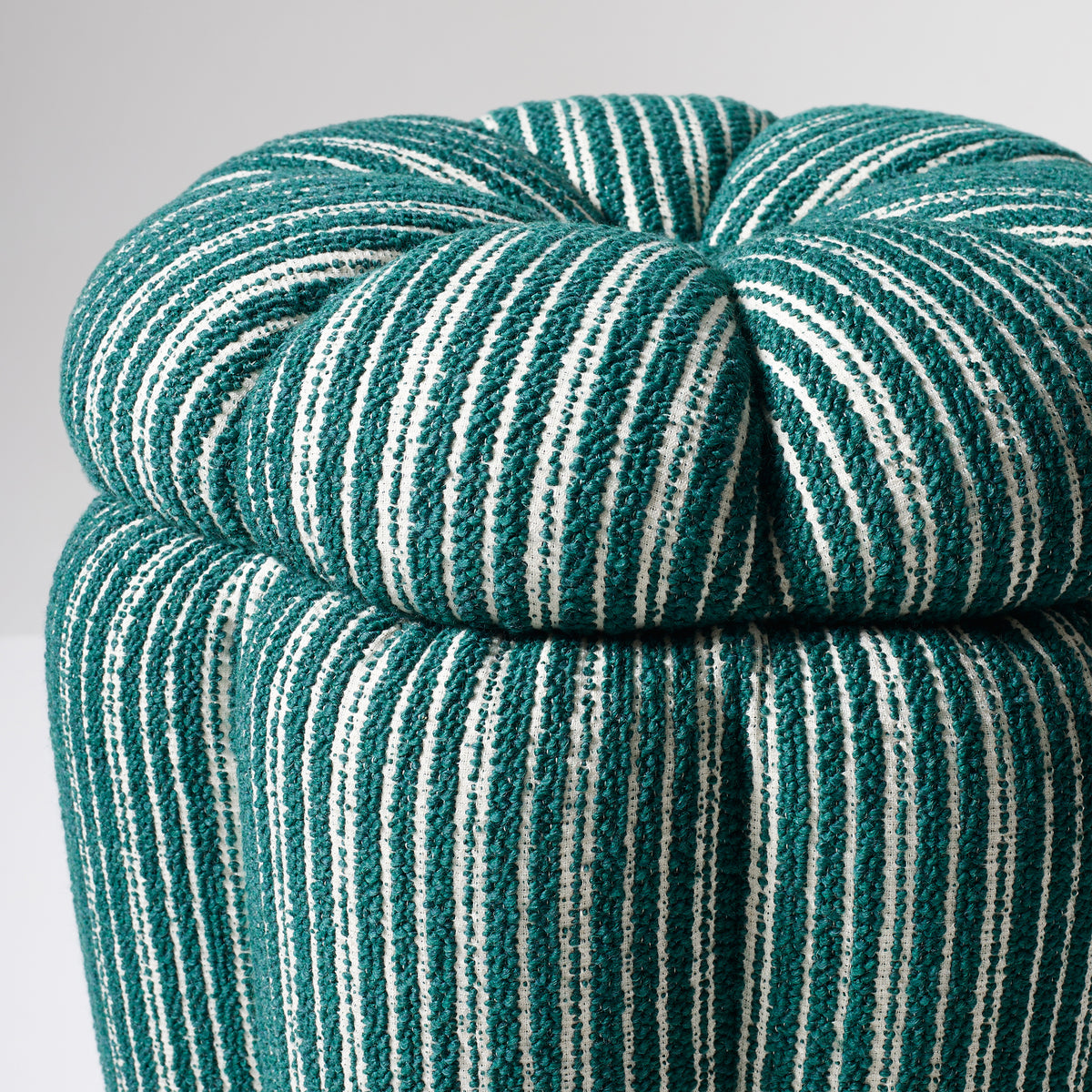 Leckford Stool - Emerald Green