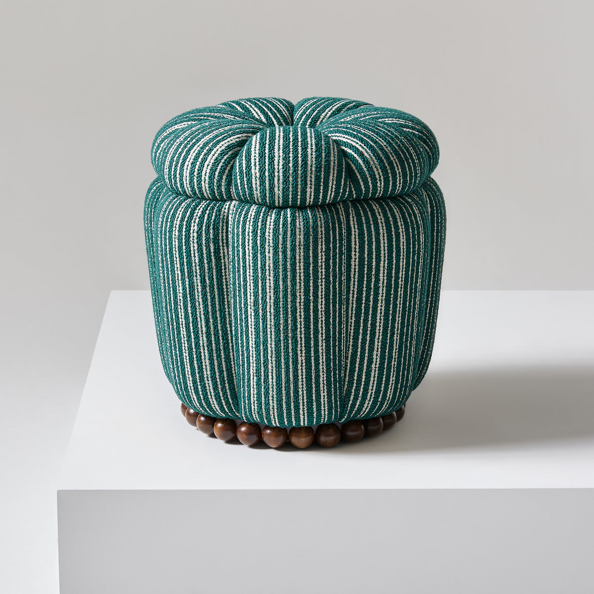 Leckford Stool - Emerald Green